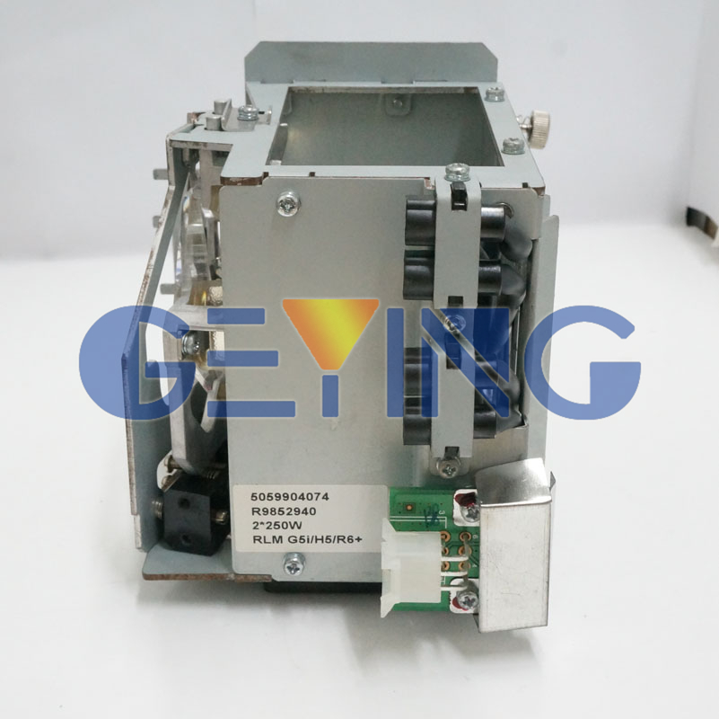 R9852940